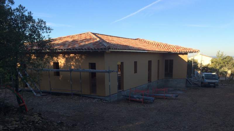 fabricant et constructeur de maison bois à Gordes 84220 en Luberon 84